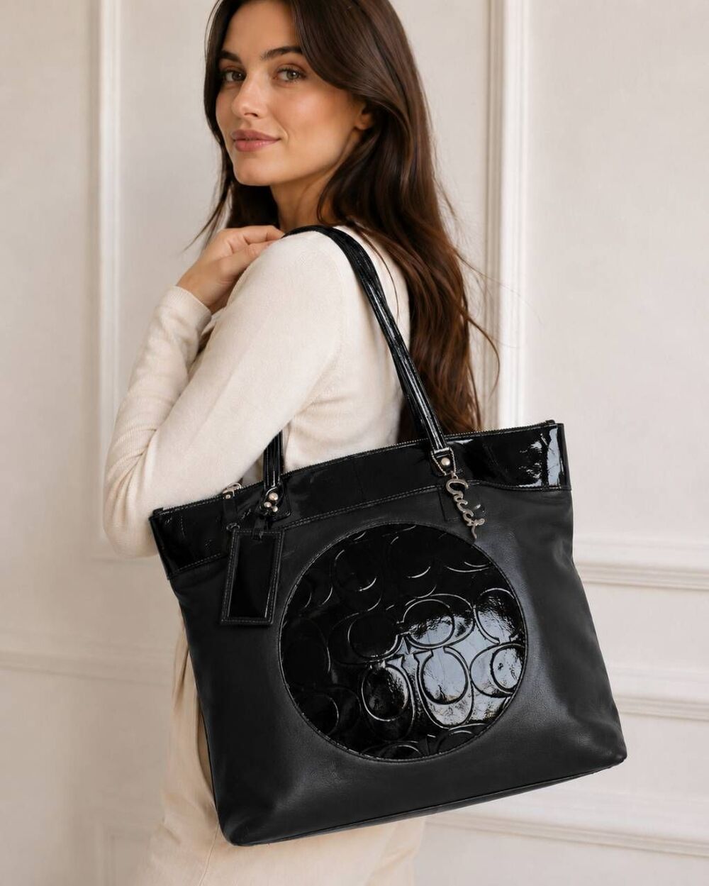 Coach Laura F18336 Black Leather Patent Signature Large Tote Purple Lining